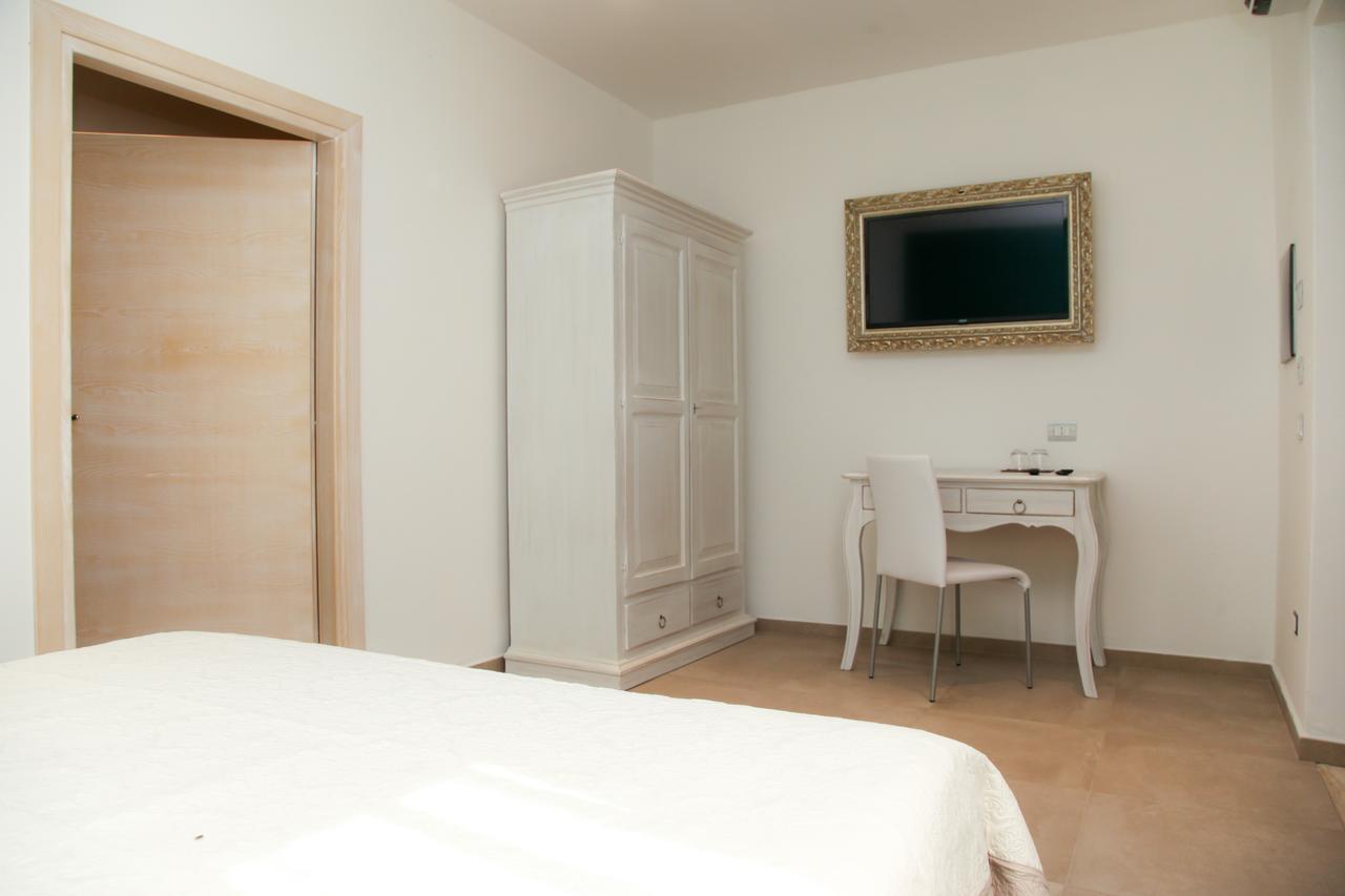 Hypnos Boutique Hotel San Teodoro  Buitenkant foto